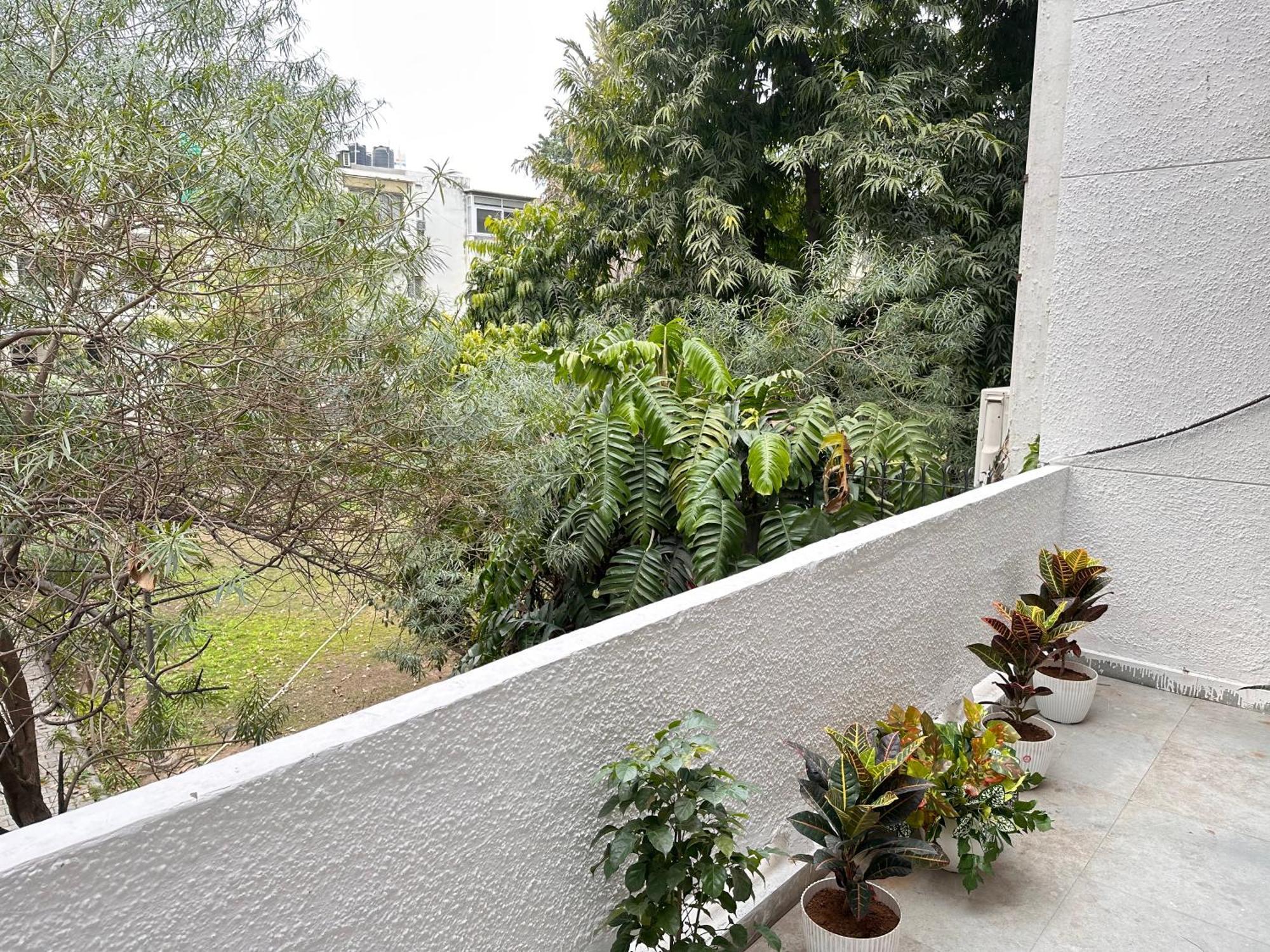 Grove Residency Hauz Khas New Delhi Couple Friendly Hotel Екстериор снимка