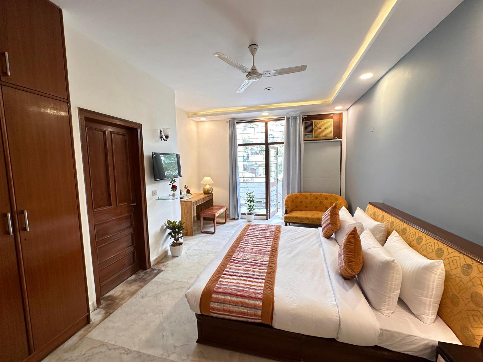 Grove Residency Hauz Khas New Delhi Couple Friendly Hotel Екстериор снимка