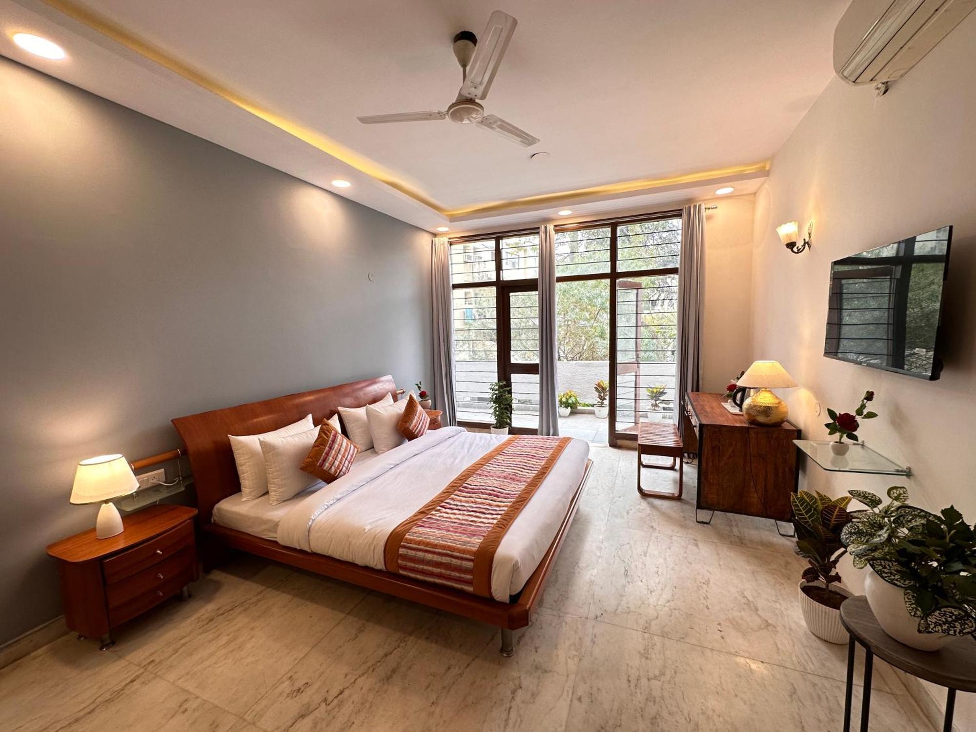 Grove Residency Hauz Khas New Delhi Couple Friendly Hotel Екстериор снимка